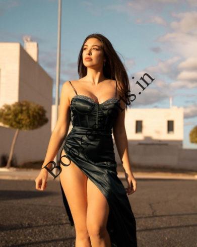 Aparna in Gopalganj Escort