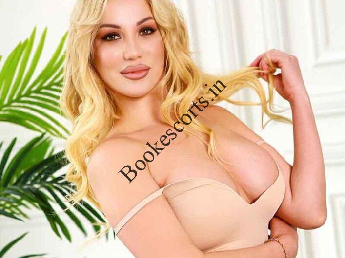 Meenu GFE Escorts in Mendarda, Junagadh